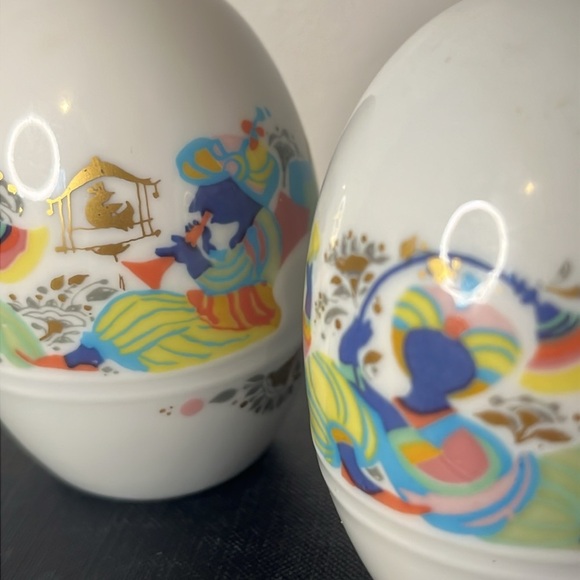 RARE Rosenthal Asimetria Series Porcelain Egg Salt Pepper Shakers Bjorn Wiinblad - Picture 7 of 7